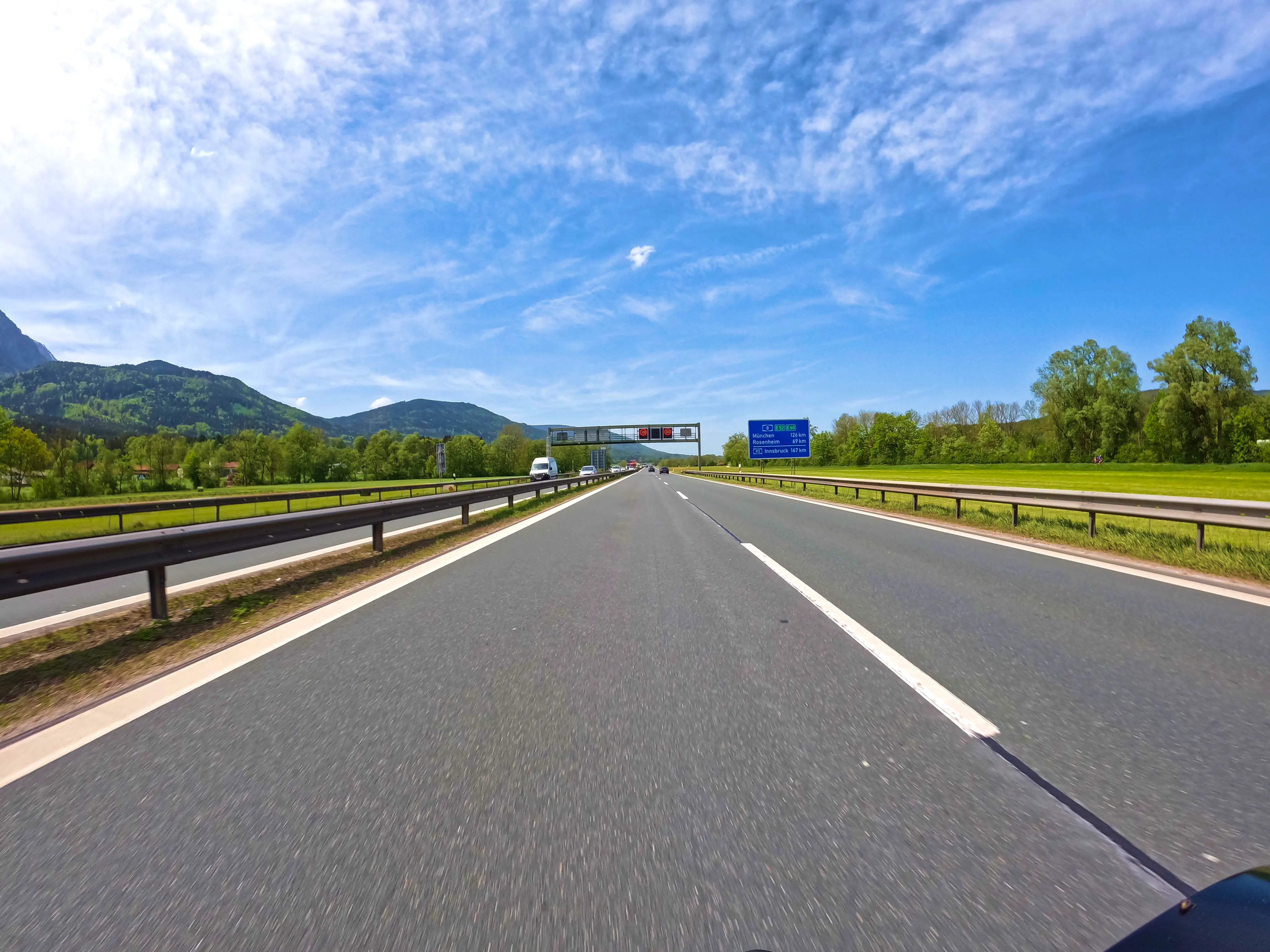 Nach Hause über die Autobahn