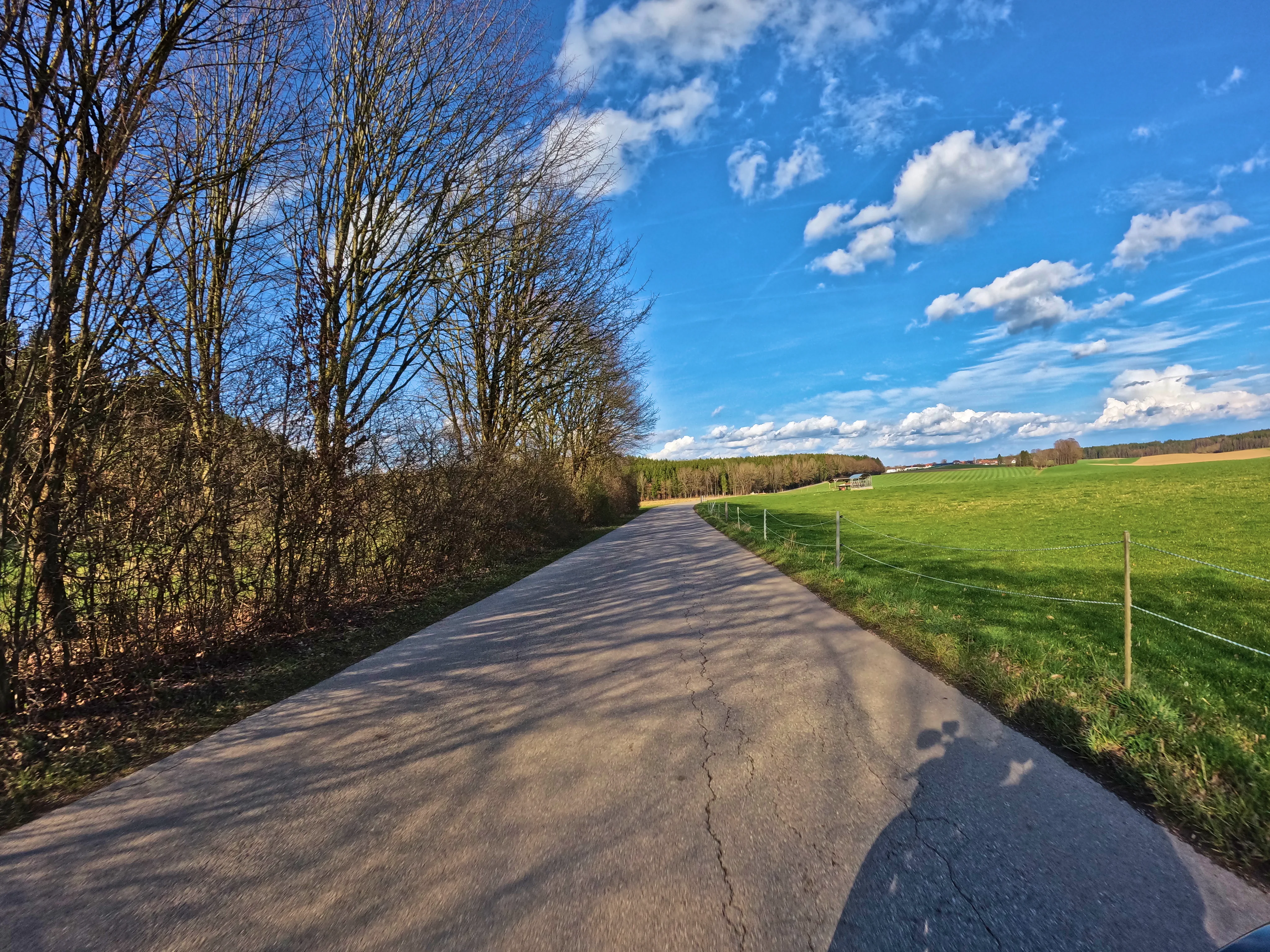 &hellip; über Felder.