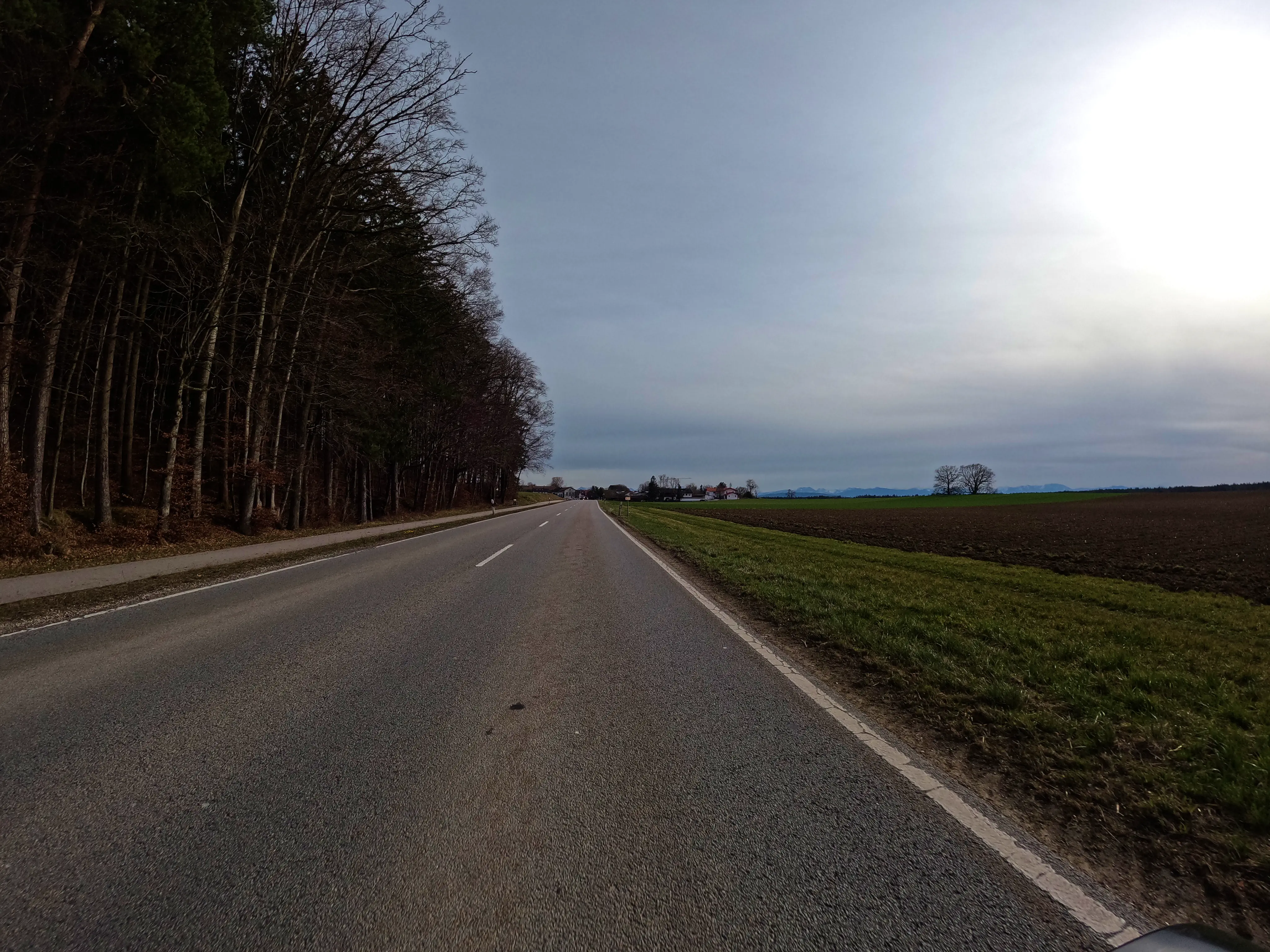 &hellip; Bergpanorama am Horizont.