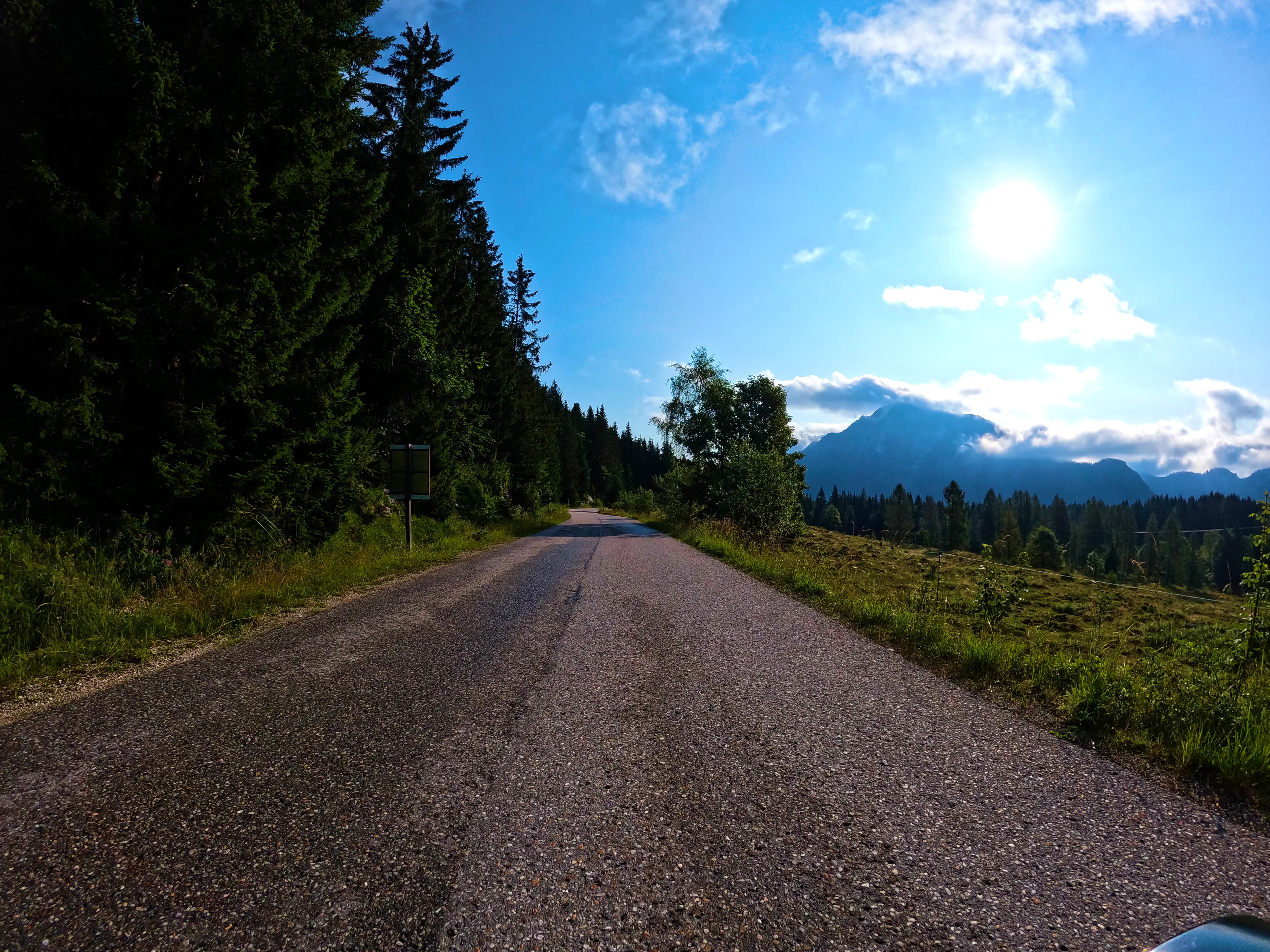 … Straßen und durch …