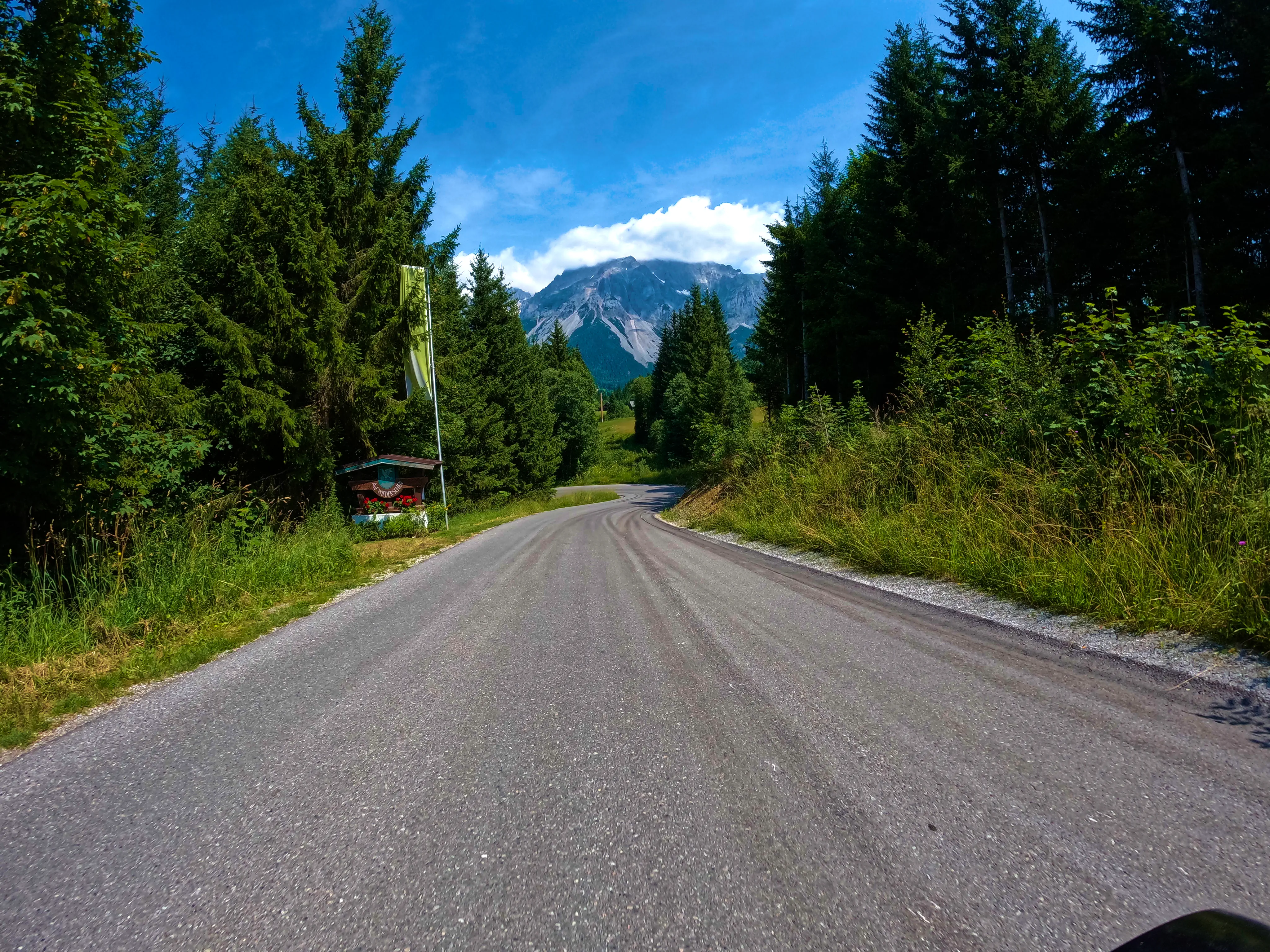 Weiter über wenig …