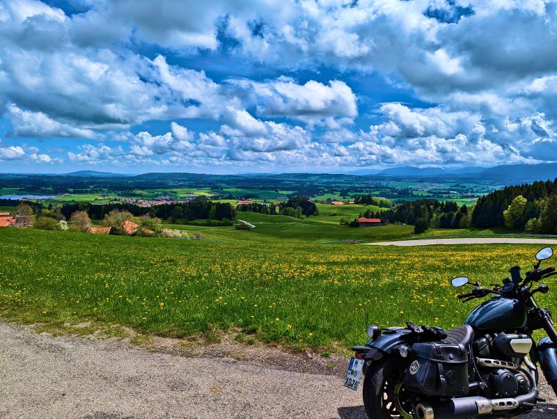 Featured image of post #MotoMontag (20)