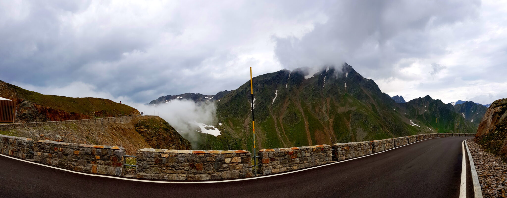 Kurze Regenpause am Timmelsjoch