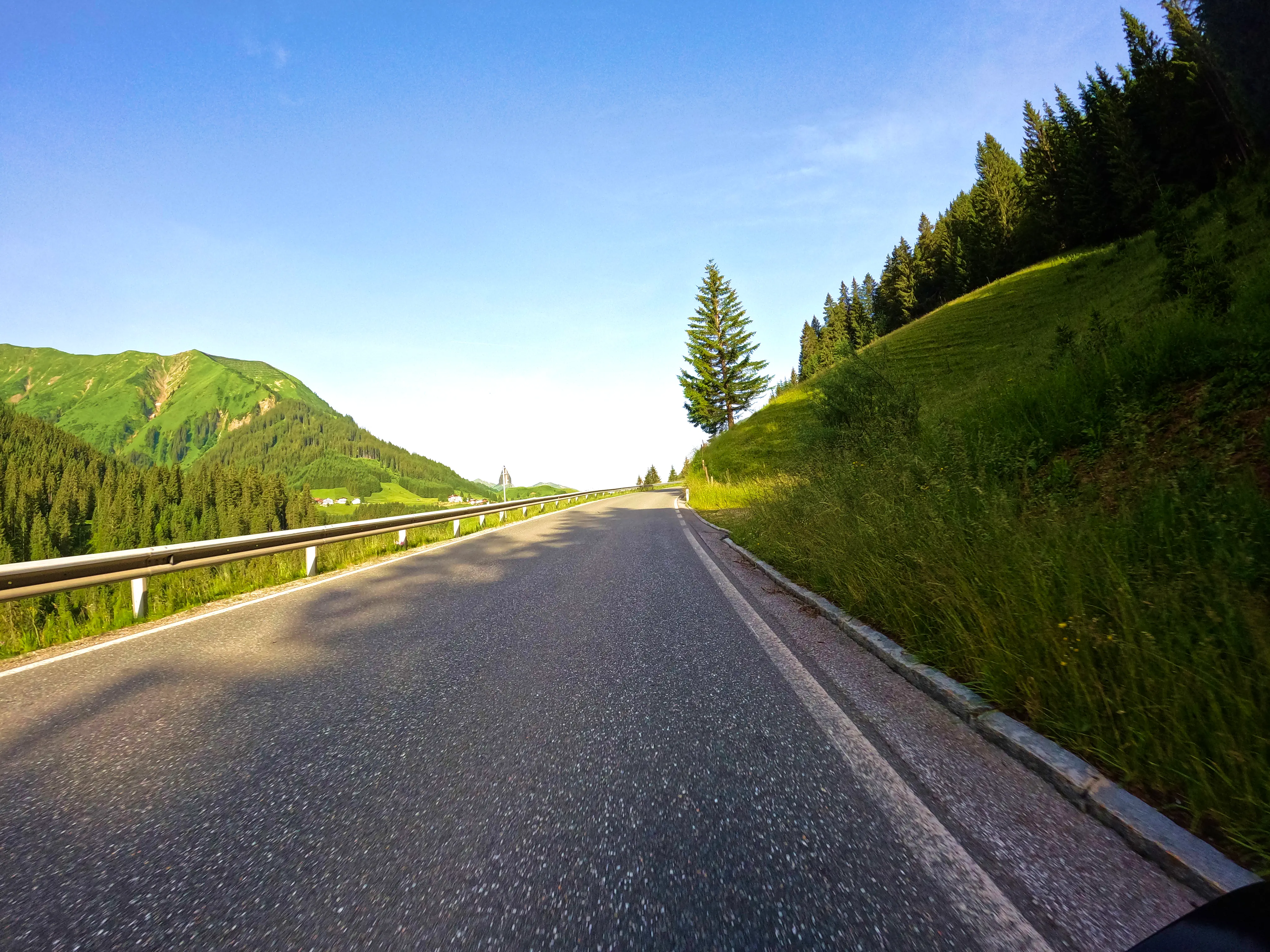 … verkehrsgeplagten Fernpass.