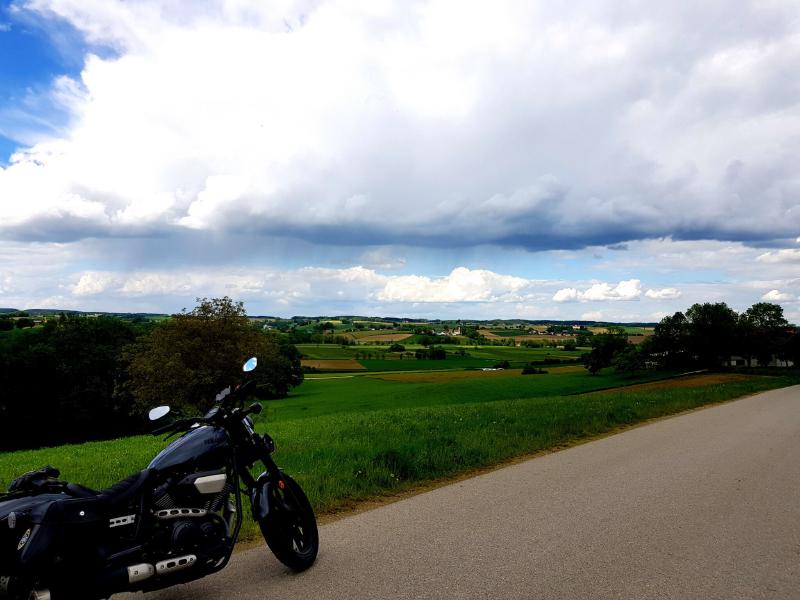 Featured image of post Platzregen, Priesterparkplatz, Pinkelpause