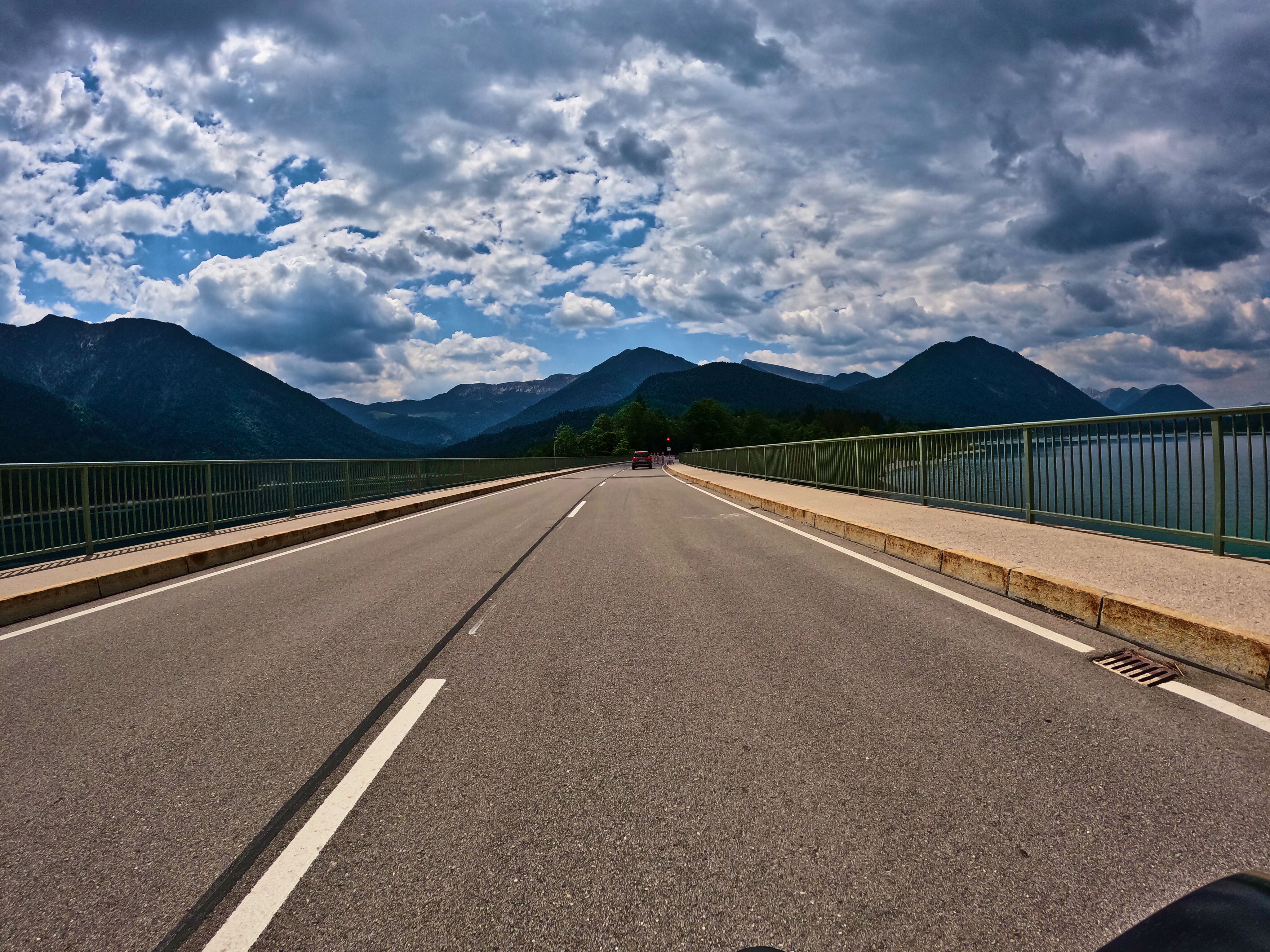 … und über den Sylvenstein.