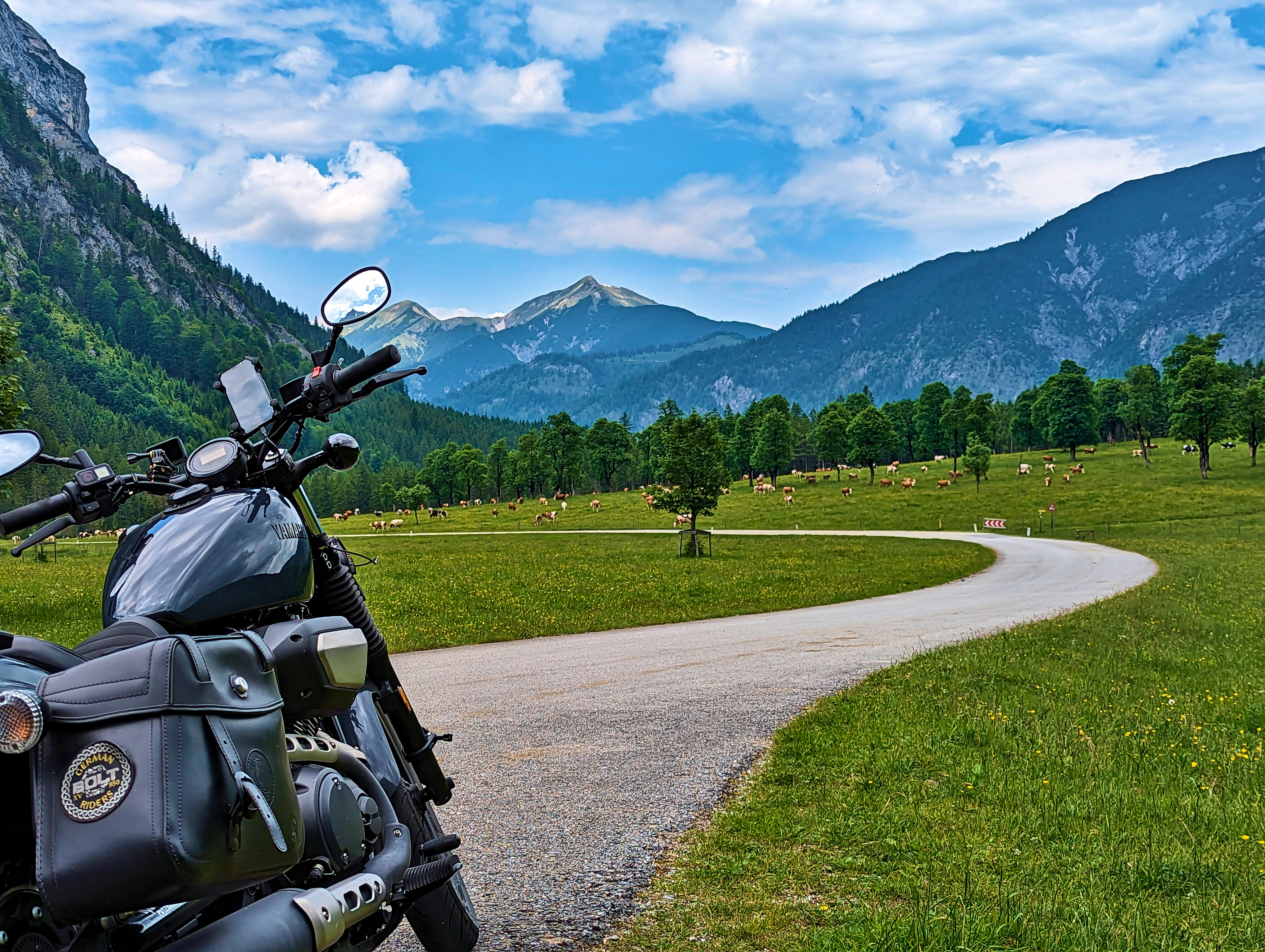 … vor beeindruckender Kulisse