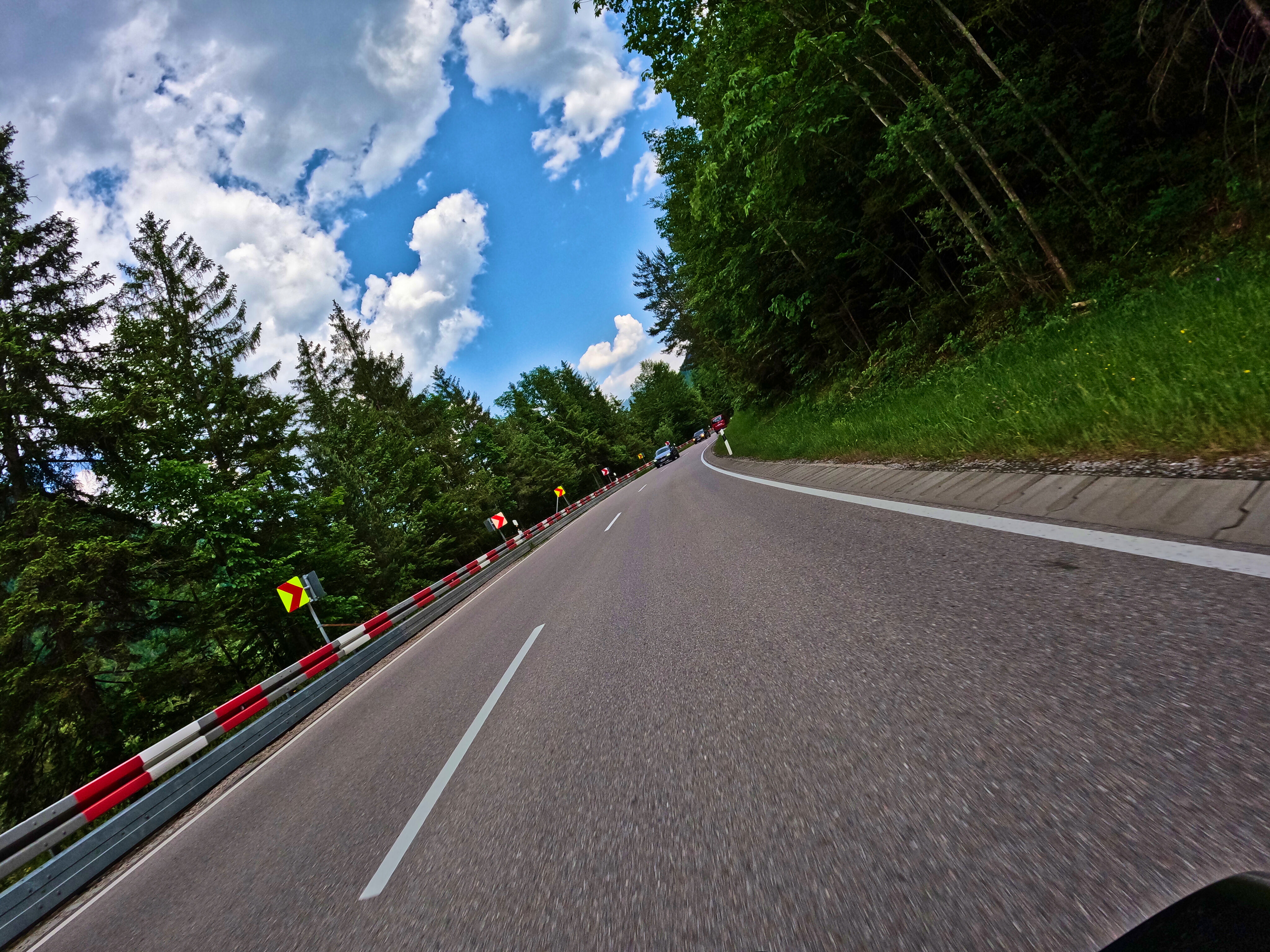 Über lange Kurven …